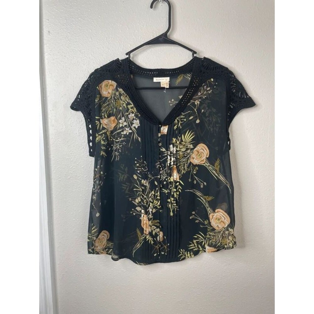 Meadow Rue Anthropologie Black Floral Crochet Lace Blouse XS Boho